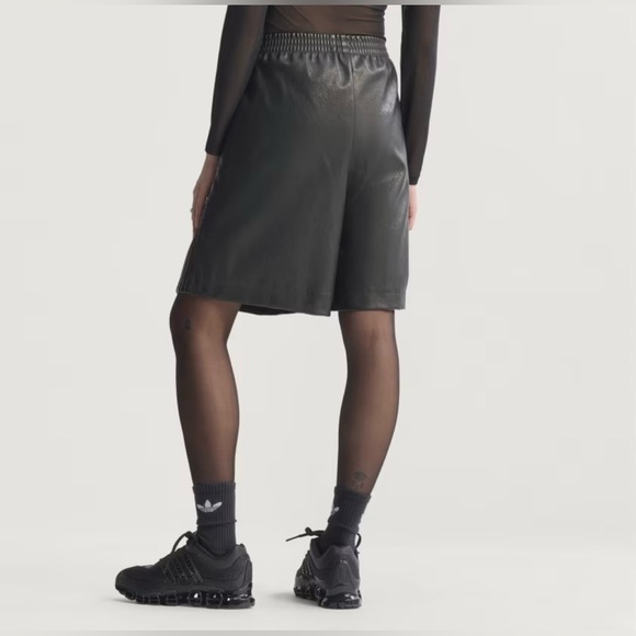 Adidas Pleather Firebird Oversized Jort Utility Black JW7327 Leather Short XL - Picture 2 of 10